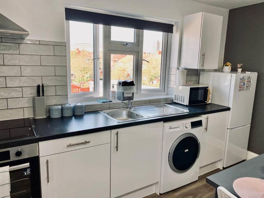 Lively Loft 30min To Londra